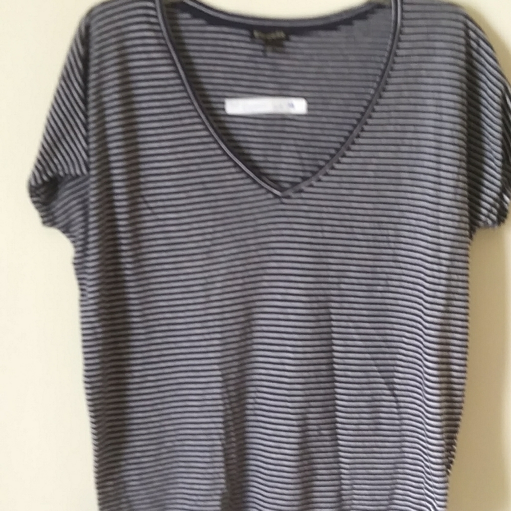 Womens  SP EXPRESS Black/white stripe  V neck tee